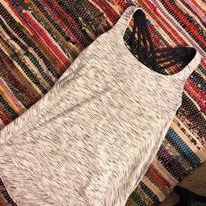 Lululemon tank- size 8